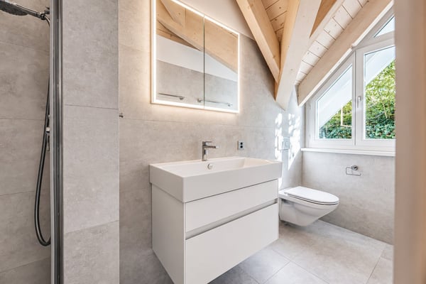 Charmante 5.5-Zimmer Maisonette-Wohnung mit Panoramablick 14