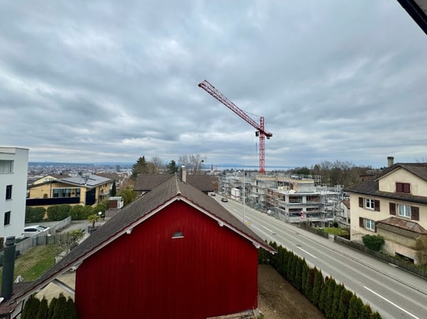 Einziehen und wohlfühlen - Kernsaniertes MFH mit Seesicht 8