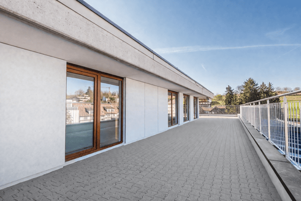 Renoviertes 3.5-Zi.-Penthouse mit XXL-Terrasse (kein Lift) 15