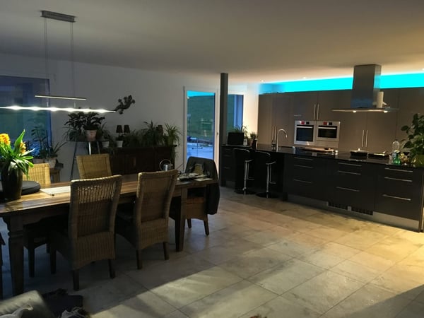 Modernes 2-Zimmer-Einfamilienhaus mit Pool und Solartechnik in Tafers 10