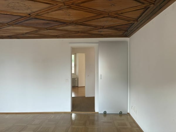 Chur: Charamnte 3.5-Zimmer-Maisonette-Wohnung im Herzen der Altstadt mit Balkon 10