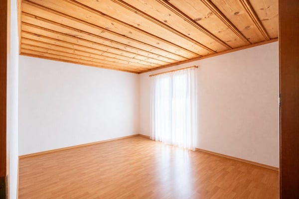6.5-Zimmer-Einfamilienhaus mit vielseitigen Möglichkeiten 5