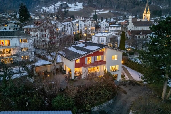 Einzigartiges 5.5- bis 6.5-Zimmer-Einfamilienhaus in Malans BEFRISTET 12