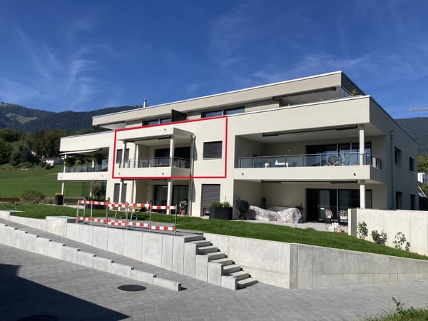 1.5 Zimmer-Wohnung, OG, 76 m2 Netto-Wohnfläche, 15 m2 Balkon. 1