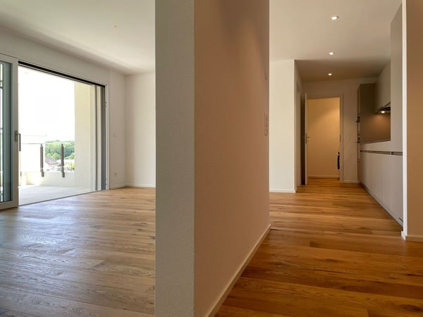 1.5 Zimmer-Wohnung, OG, 76 m2 Netto-Wohnfläche, 15 m2 Balkon. 3