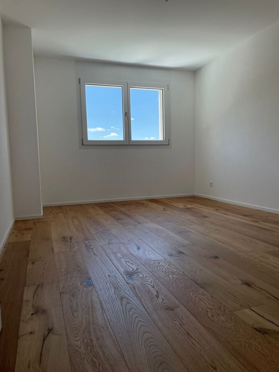 1.5 Zimmer-Wohnung, OG, 76 m2 Netto-Wohnfläche, 15 m2 Balkon. 6