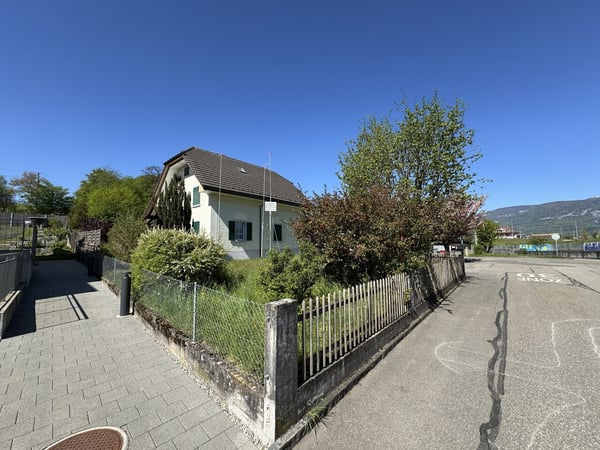 4.5 Z.-Wohnung OG (D), 126 m2 Netto Wohnfläche, 35m2 gedeckter Balkon 3