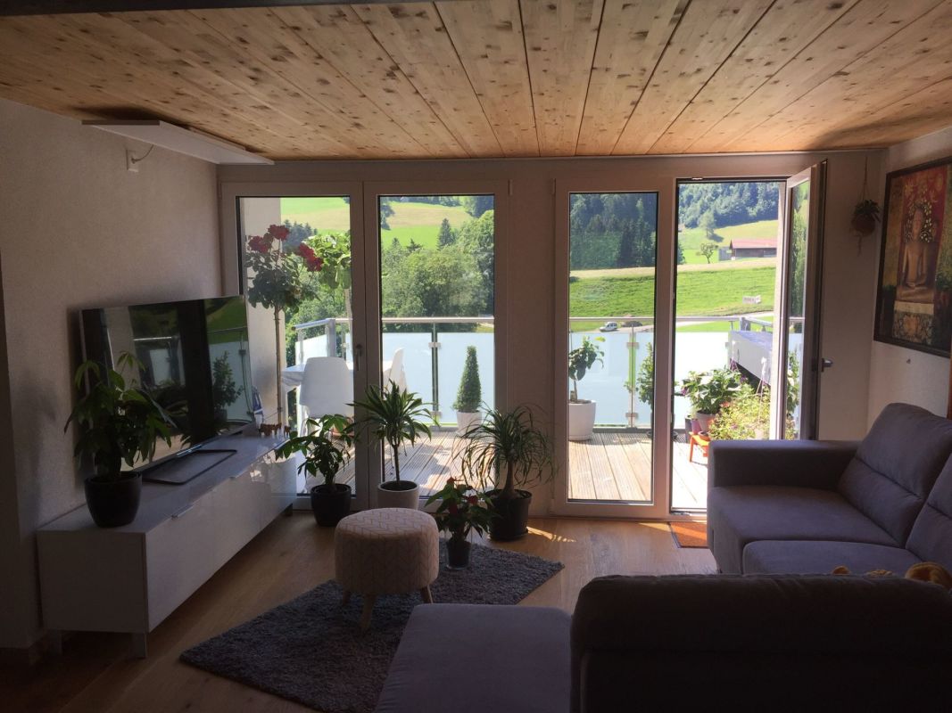 Bild Helle 3.5 Zi-Wohnung mit Balkon