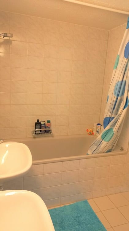 Helle und schöne 3.5 Zi-Whg. mit Balkon zu vermieten 6