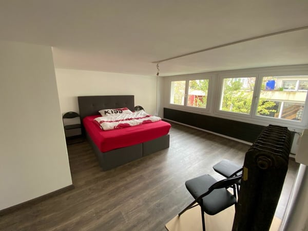 Gemütliche 2.5 Zi-Whg an zentraler Lage zu vermieten 3