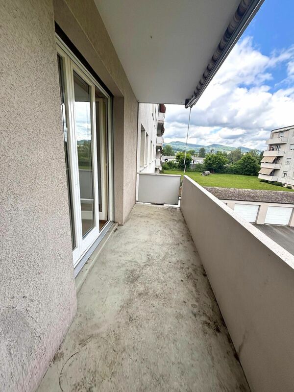 Helle 4.0 Zi. Wohnung zu vermieten