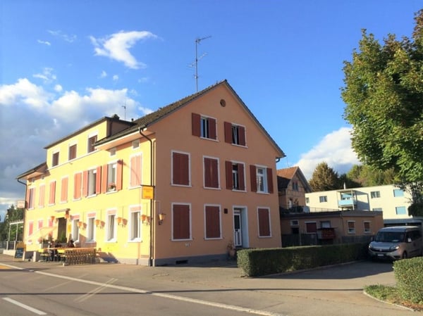 Grosszügige 2.5 Zi-Dachwohnung zu vermieten 9
