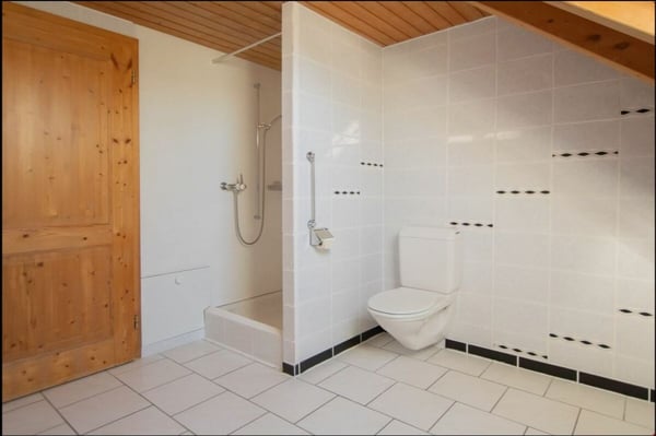 Sehr grosszügige 6.5 Zi Maisonette 5