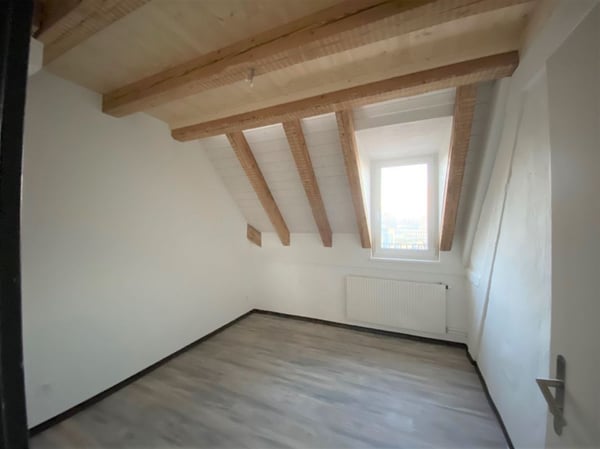 Heimelig in der Stadt - 1-Zi. Maisonette-Dachwohnung 5