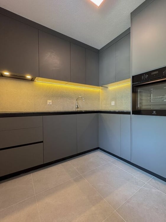 3.5-Zimmer-Wohnung mit Weitsicht 3
