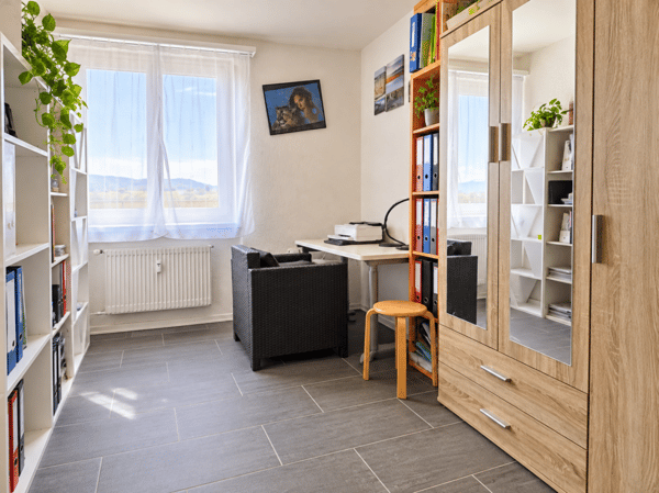 Helle 3.5Zi-Wohnung mit Balkon 4