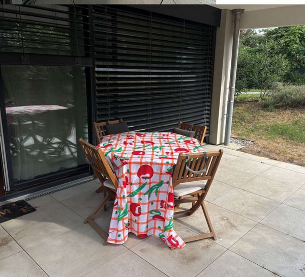 À louer, Appartement 42 m2 - 2 pièces au rez-de-chaussée 10