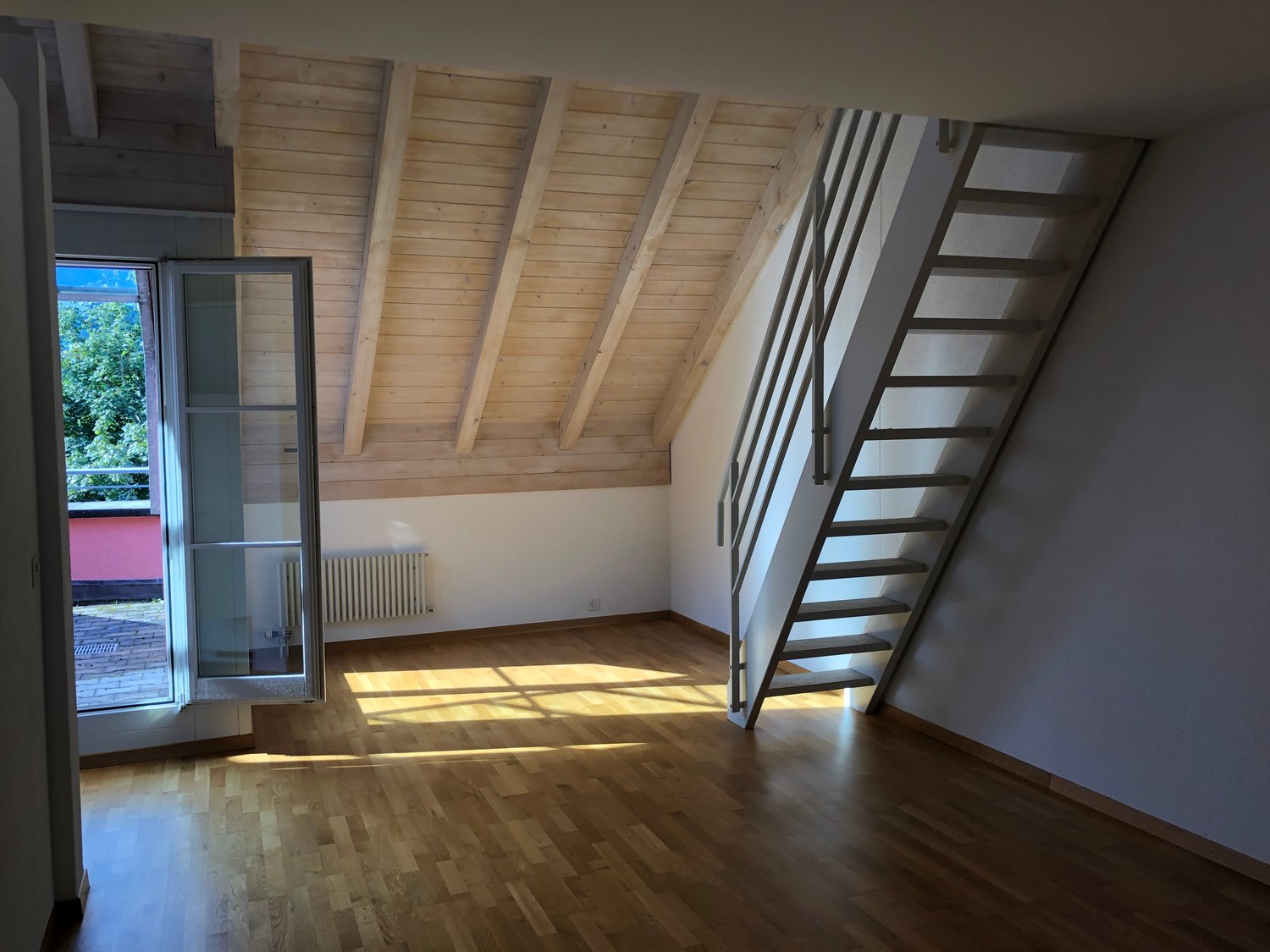 Bild 4.5-Zimmerwohnung mit Galerie und grossem Balkon