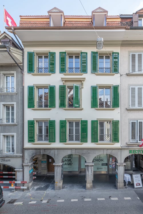 moderne Duplexdachwohnung auf 108 m² mit Sicht auf die Aare 24