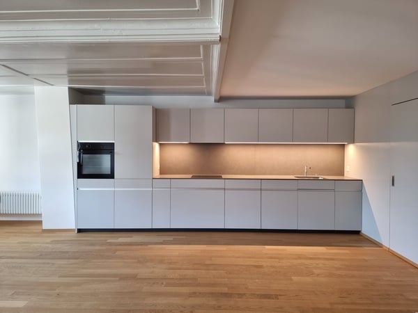 moderne Duplexdachwohnung auf 108 m² mit Sicht auf die Aare 14