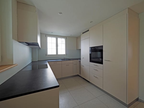 schöne 1.5 Maisonettewohnung 4