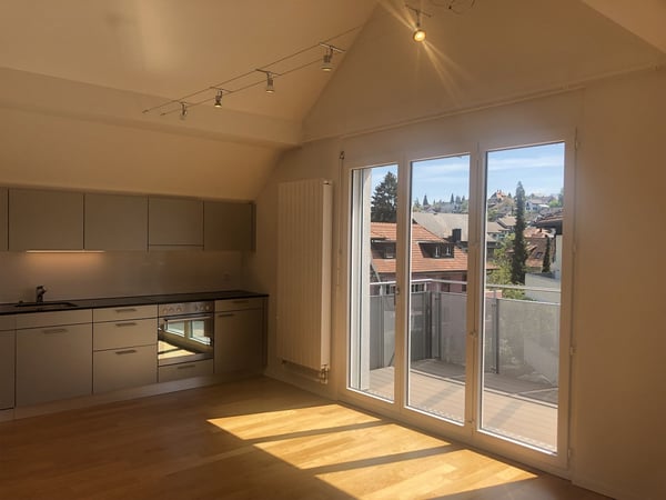 Dachwohnung mit Charme in Köniz 1
