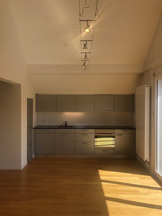 Dachwohnung mit Charme in Köniz 6