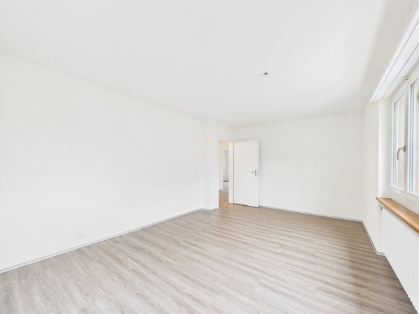 Geräumige 3.5-Zimmerwohnung in Hünibach 6