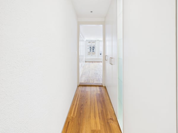 Charmante 4-Zimmer-Wohnung an der Postgasse in Bern – sofort verfügbar! 10