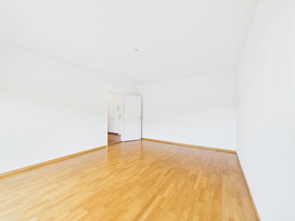 Charmante 2-Zimmer-Wohnung mit Balkon an ruhiger Lage in Bern 2