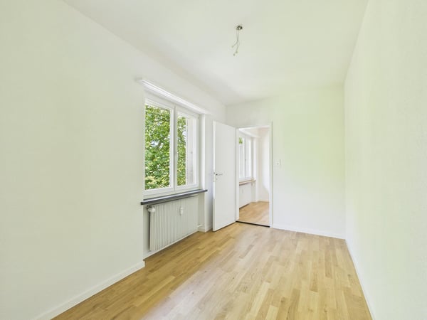 frisch sanierte & helle 4.5-Zimmerwohnung an zentraler Lage 19