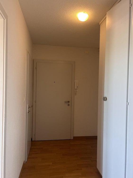 grosszügige & zentrale 1-Zimmerwohnung im Wankdorf 10