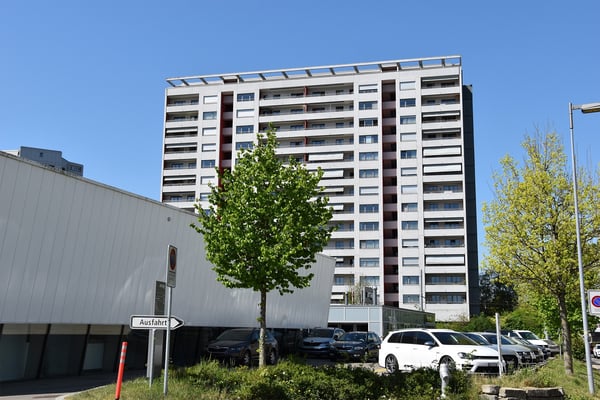 grosszügige & zentrale 1-Zimmerwohnung im Wankdorf 12
