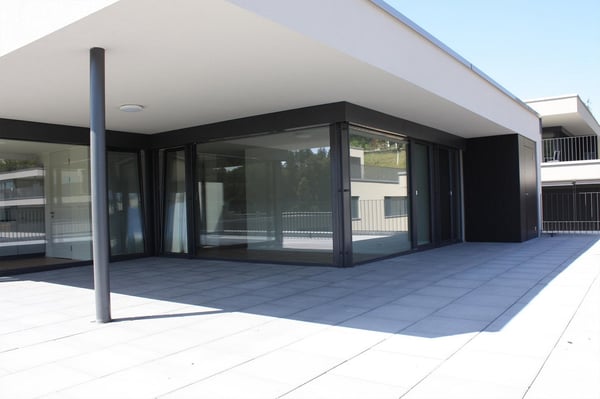 moderne 2.5-Zimmer-Attikawohnung in Herrenschwanden 6
