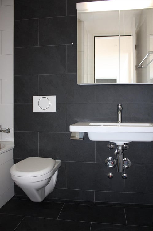 moderne 2.5-Zimmer-Attikawohnung in Herrenschwanden 9