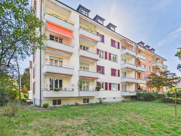 helle 2-Zimmerdachwohnung an zentraler Lage in Bern Bümpliz 17