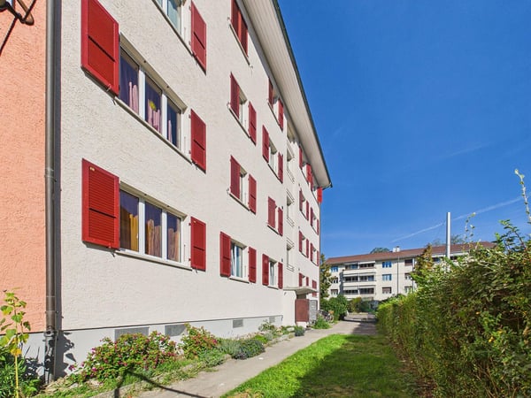 helle 2-Zimmerdachwohnung an zentraler Lage in Bern Bümpliz 16