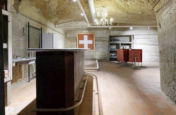 Ä ehrwürdigi Autstadt-Liegeschaft mit huufe Potenzial und ere ärdeschöne Gartealag 15