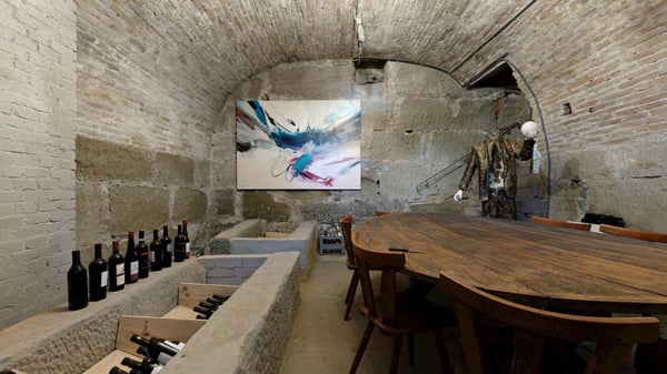 Ä ehrwürdigi Autstadt-Liegeschaft mit huufe Potenzial und ere ärdeschöne Gartealag 21