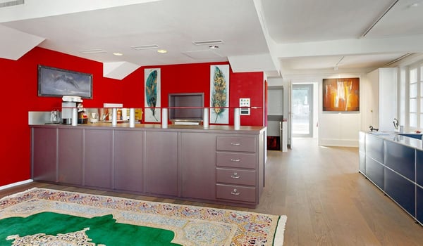 Ä ehrwürdigi Autstadt-Liegeschaft mit huufe Potenzial und ere ärdeschöne Gartealag 11