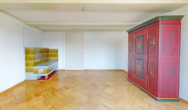 Ä einmalig schöne Wohnstock mit drei riesige Wohnige, wo aber ou ideali Büro chönnte sii 18