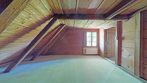 Ä einmalig schöne Wohnstock mit drei riesige Wohnige, wo aber ou ideali Büro chönnte sii 25