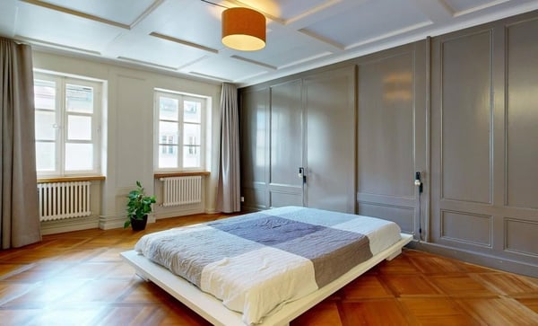 Gschichtsträchtigi Muure mit modernem Inneläbe ir Burgdorfer Autstadt 23