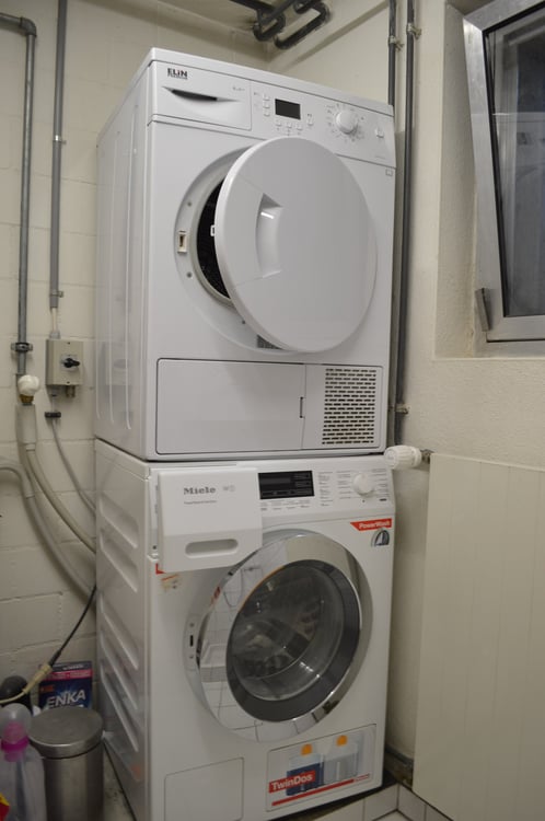 Charmantes 1.5-Zimmer-Doppelhaus in ruhiger Lage von Brislach 13