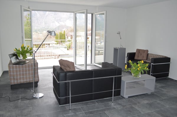 Moderne 3.5-Zimmer-Wohnung mit Bergblick in Salgesch 2