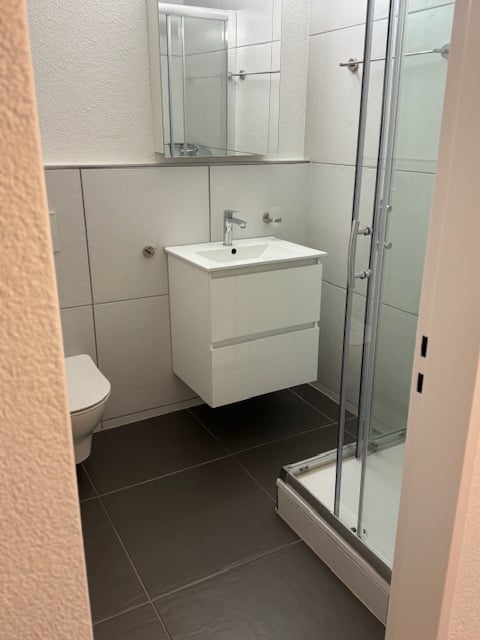 Moderne 2.5-Zimmer-Wohnung mit Balkon in Wolhusen 2