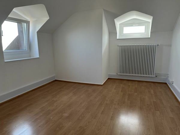 1.5 pièces au 3ème étage 9