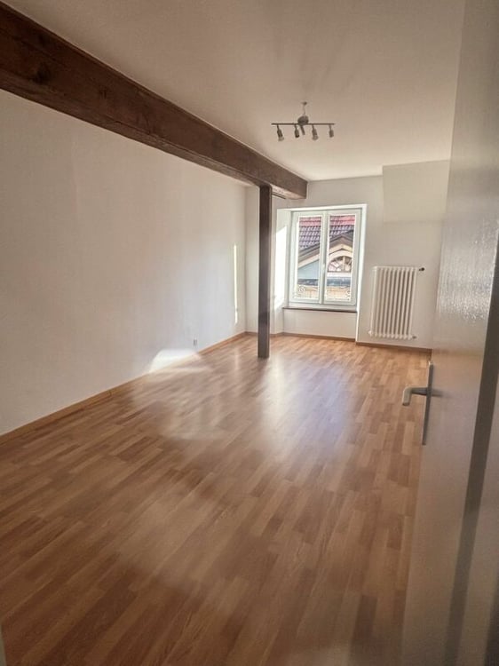 Appartement moderne de 1 pièces au 4? étage - Place du Marché 5