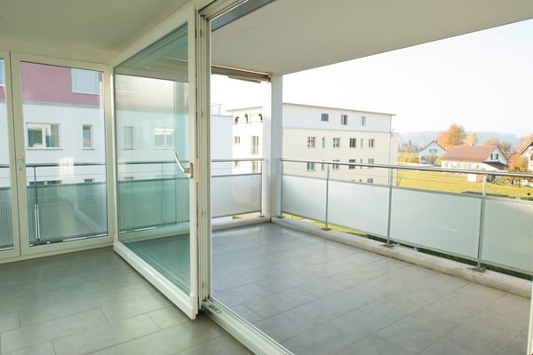 Exklusive 4.5-Zimmer-Wohnung mit Whirlpool, Wintergarten & Balkon 10