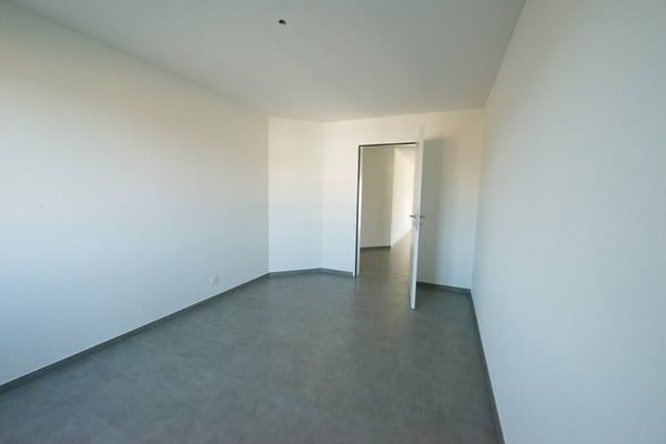 Exklusive 3.5-Zimmer-Gartenwohnung mit Whirlpool 11